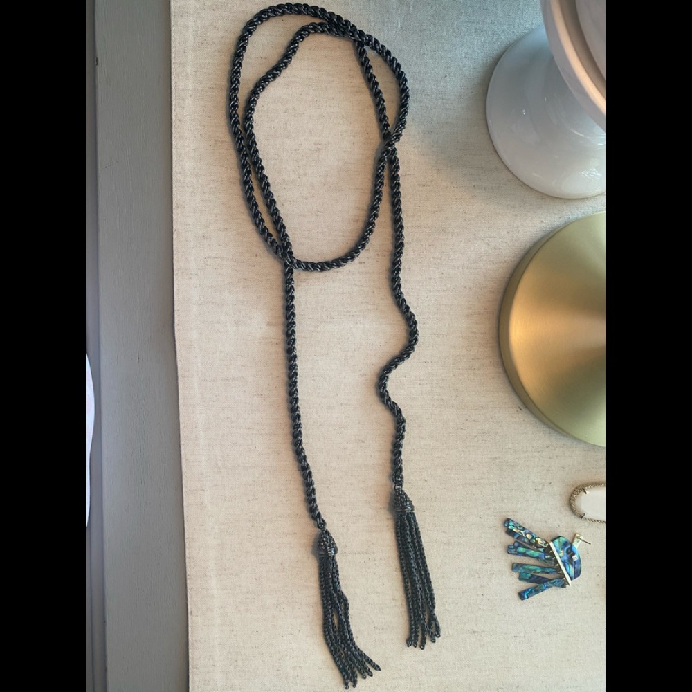 Kendra Scott tassel necklace in gunmetal.